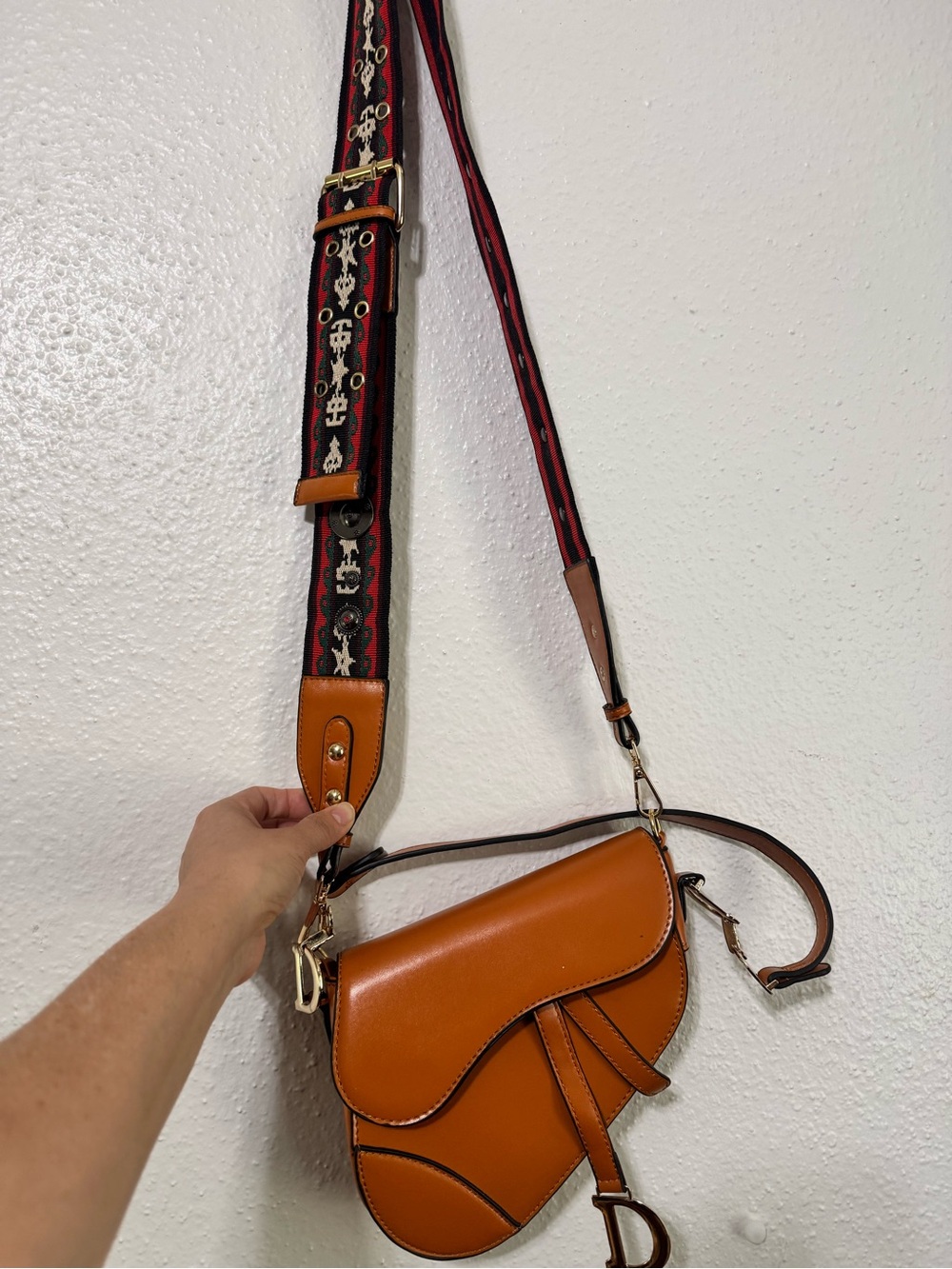 Curved Saddle Shoulder Bag in Cognac Brown - Picture 11 of 12